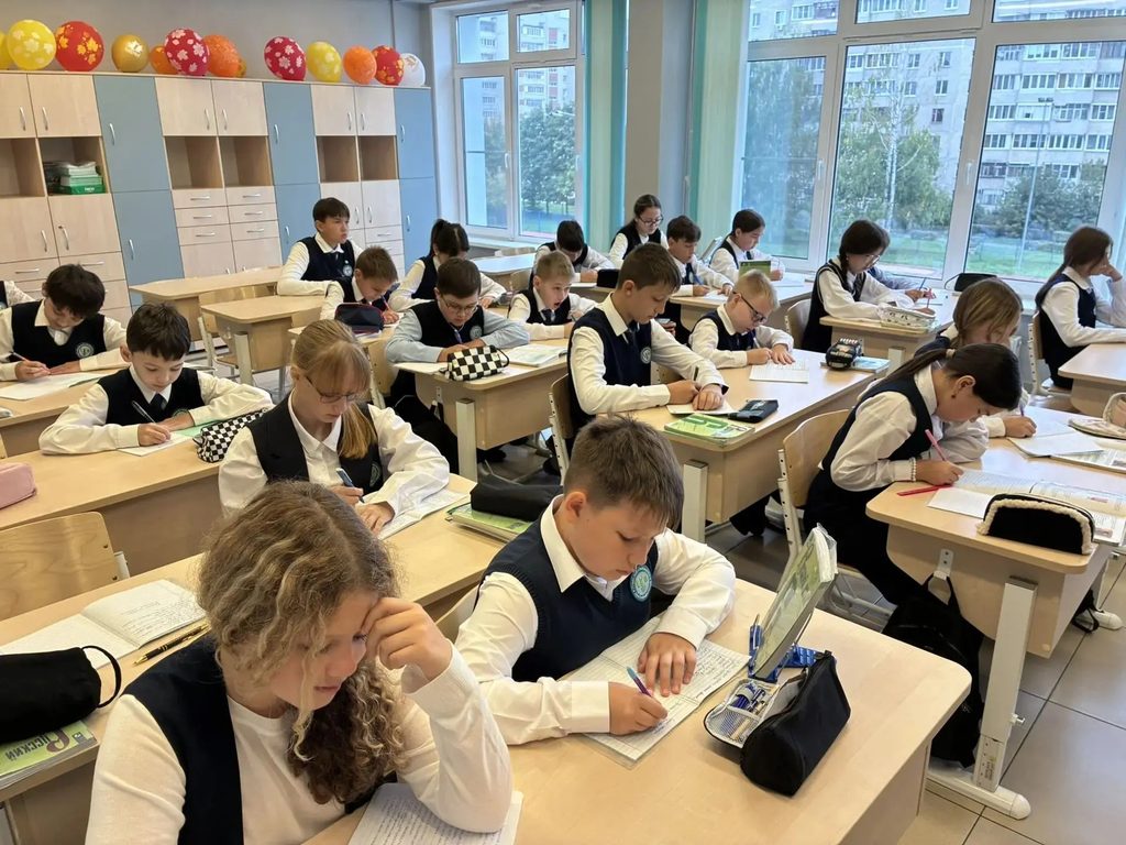 📚 Сила в единстве: наши лицеисты проверили свою грамотность!