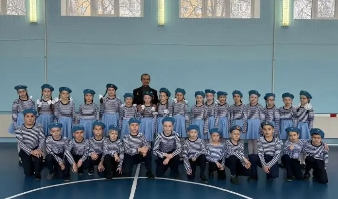 Встреча с героем: урок мужества для второго класса